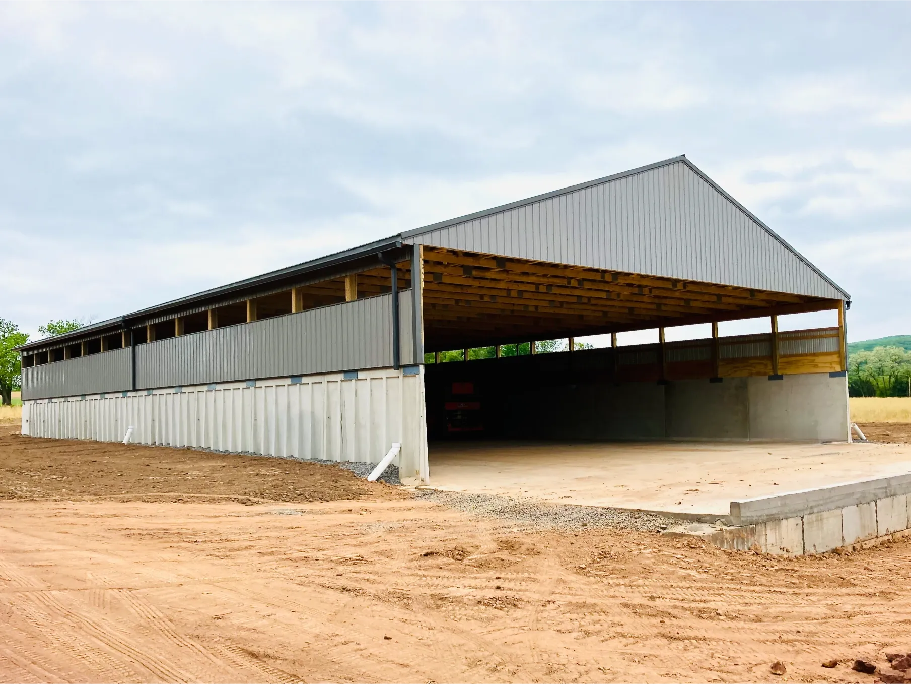 Rarig Litter Stacker Building — agricultural construction project in Catawissa, PA