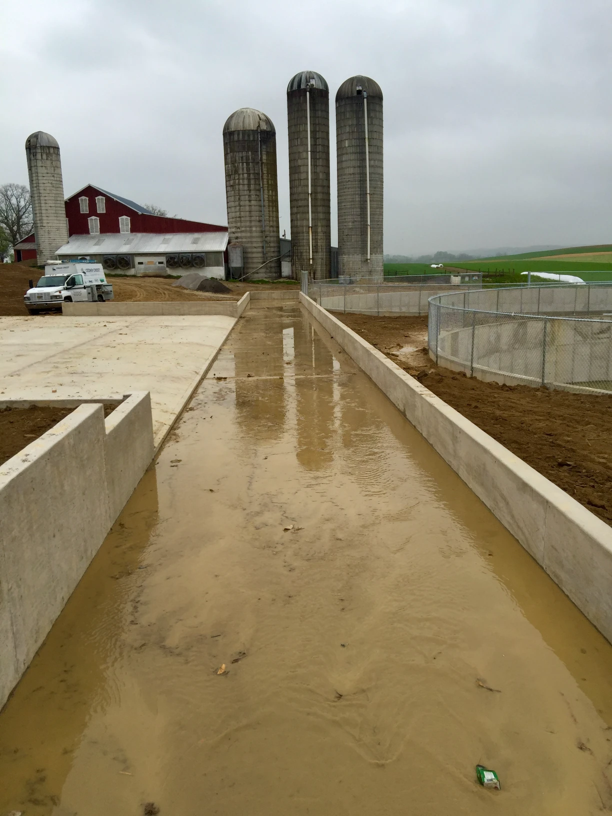 Hoover Dairy Barn — photo 5