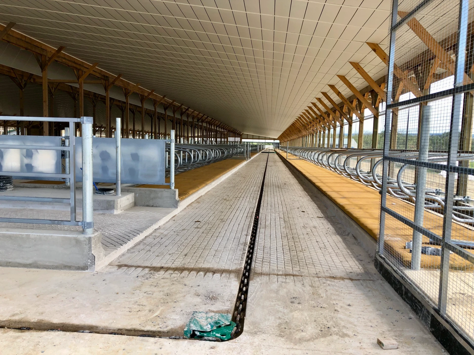 Troester Dry Cow Barn — photo 8